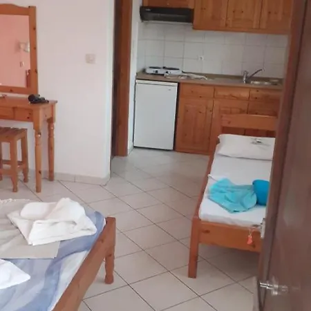 דירה Giola Aparments And 2 אסטריס