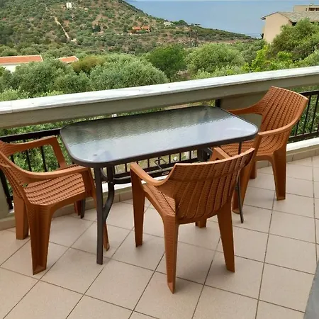 Apartment Giola Aparments And 2 *