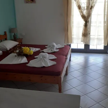 Giola Aparments And 2 * Astris