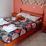 Giola Aparments And 2 * Astris
