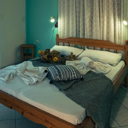 Giola Aparments And 2 Astris