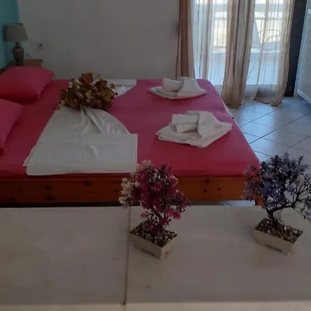 Giola Aparments And 2 * Astris