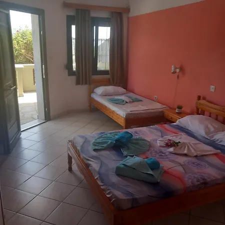 Giola Aparments And 2 Apartment