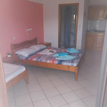 Apartment Giola Aparments And 2 Astris