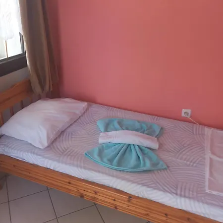 Giola Aparments And 2 Astris