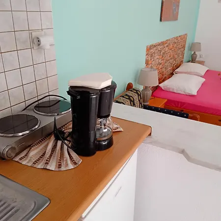 Giola Aparments And 2 * Astris