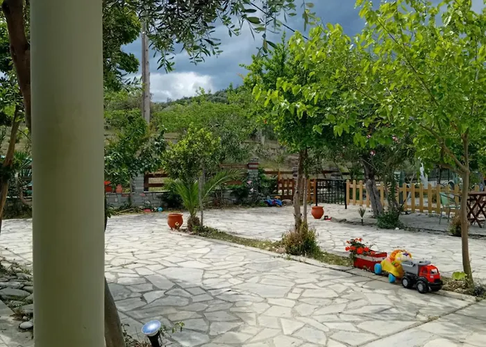 Apartament Giola Aparments And 2 Astris